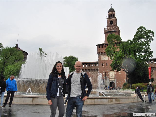 Castello Sforzesco. Fuera